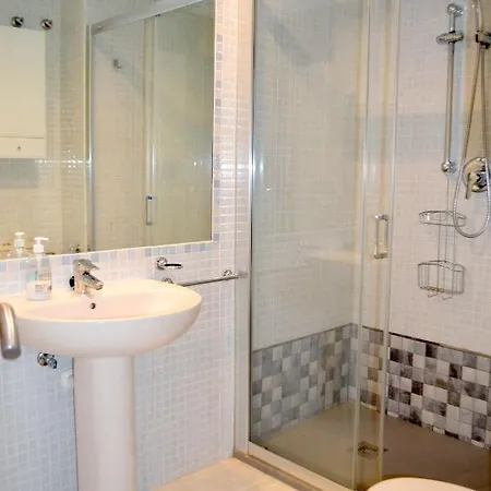 Firstline Rubino Arenal-bol *