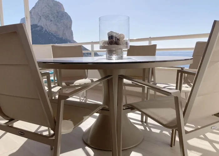 Firstline Rubino Arenal-bol * Calpe